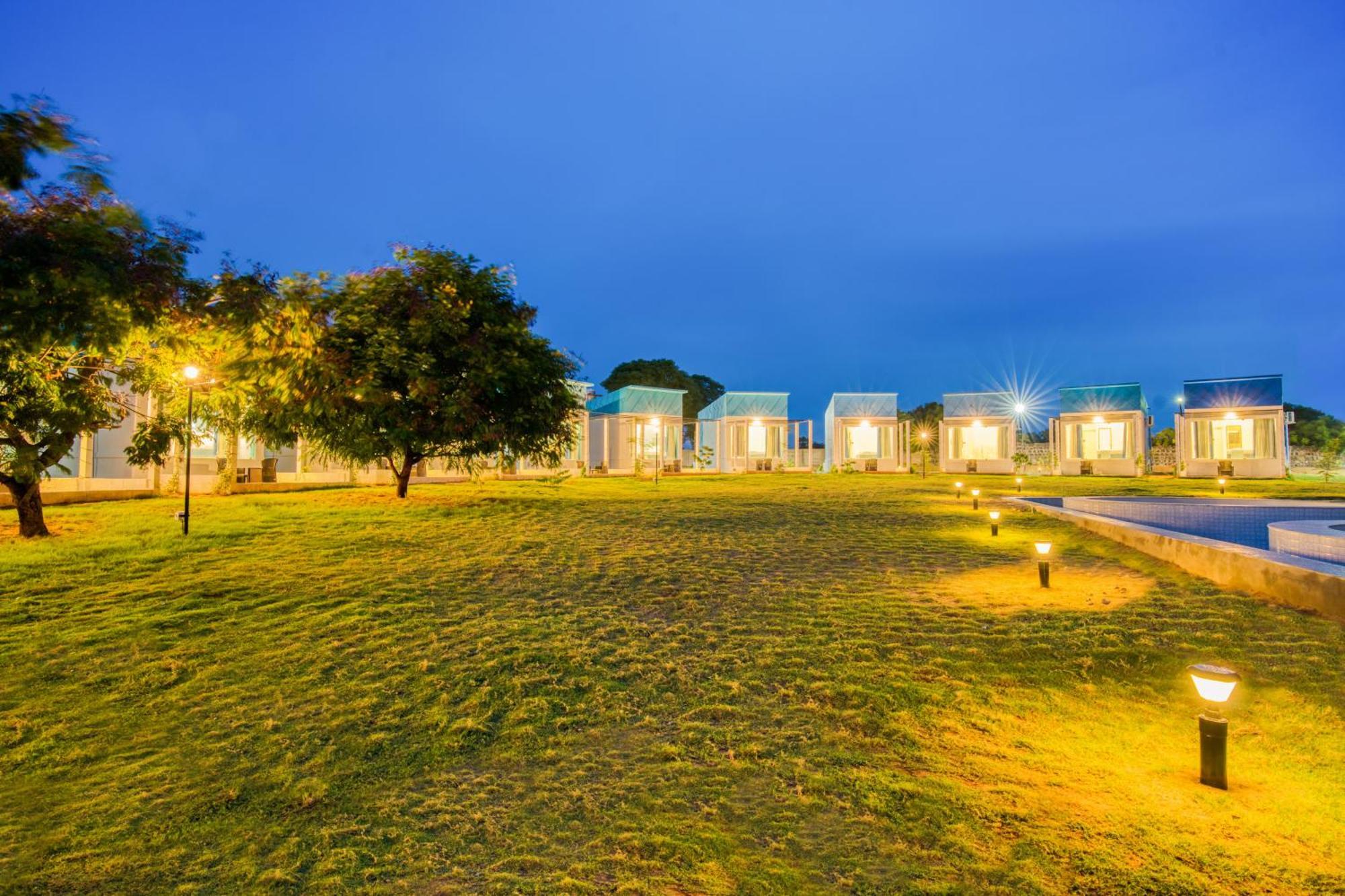 Seaborne Beach Resort Auroville Zewnętrze zdjęcie